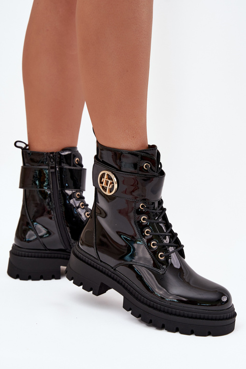 Лаковані робочі черевики жіночі з золотим деталем утеплені чорні Fiorena