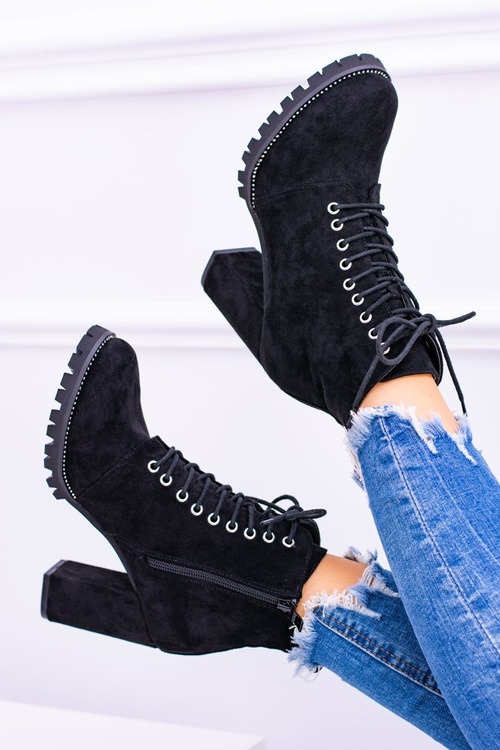Чорні замшеві черевики на шпильці Lu Boo Zircon Halsey