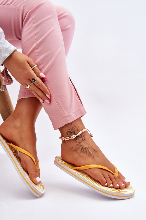 Жіночі модні шльопанці Big Star LL274819 Жовті