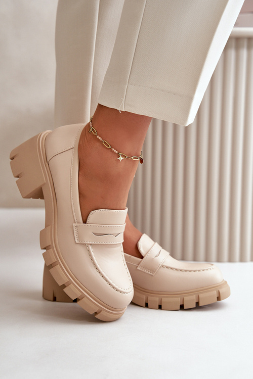 Жіночі туфлі на низьких підборах з еко шкіри Menloa бежевого кольору