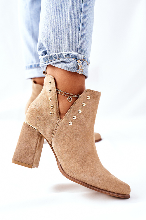 Жіночі замшеві чоботи з вирізами Lewski Beige Sand 3075