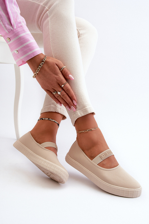 Жіночі кросівки Big Star NN274602 Бежеві