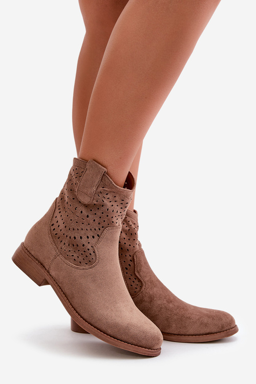 Жіночі ботильйони з перфорацією на плоскому каблуці коричневі S.Barski HY42-135