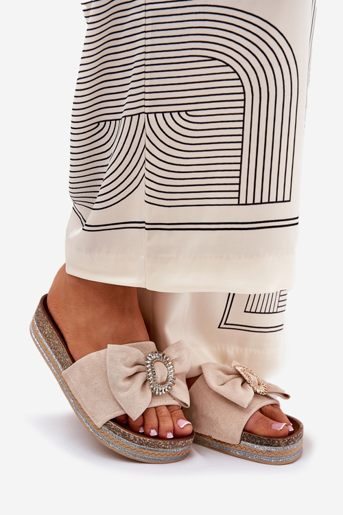 Жіночі Сандалі На Платформі З Бантом І Декоративною Брошкою Бежеві Lenela