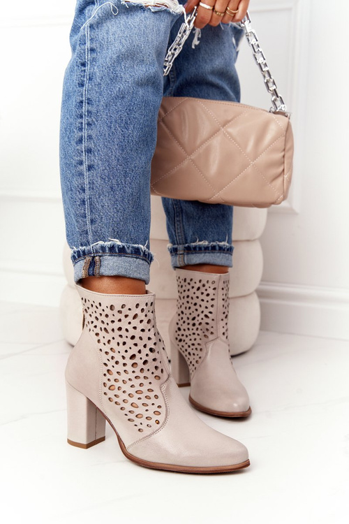 Ажурні шкіряні чоботи на постінці Вишукані 1219 Капучіно