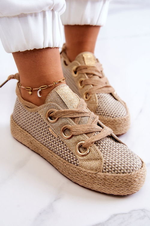 Жіночі плетені кросівки Big Star JJ274392 Бежево-золоті