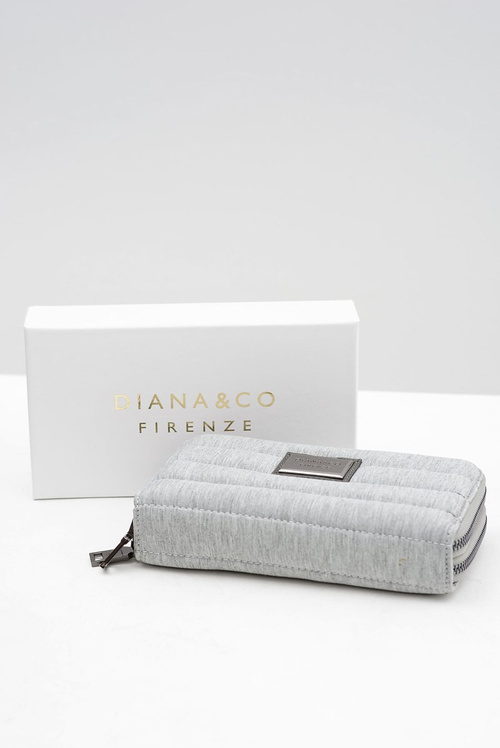 Великий сірий жіночий гаманець