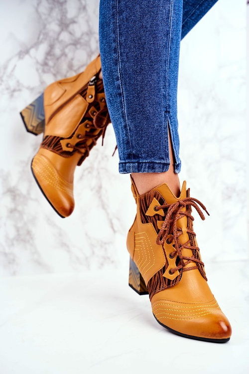 Чоботи жіночі шкіряні кросівки Maciejka Yellow 03194