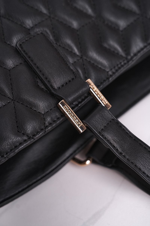 Елегантна жіноча сумочка MONNARI BAG5470-020 Стегана чорна