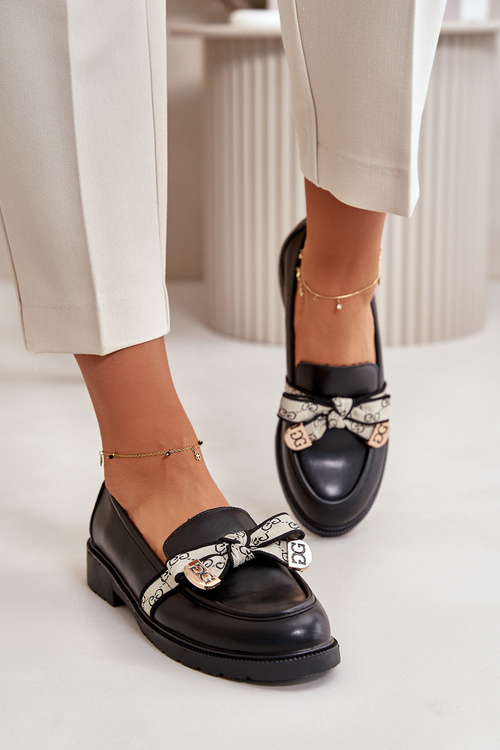 Шкіряні жіночі лофери чорні S.Barski HY42-330