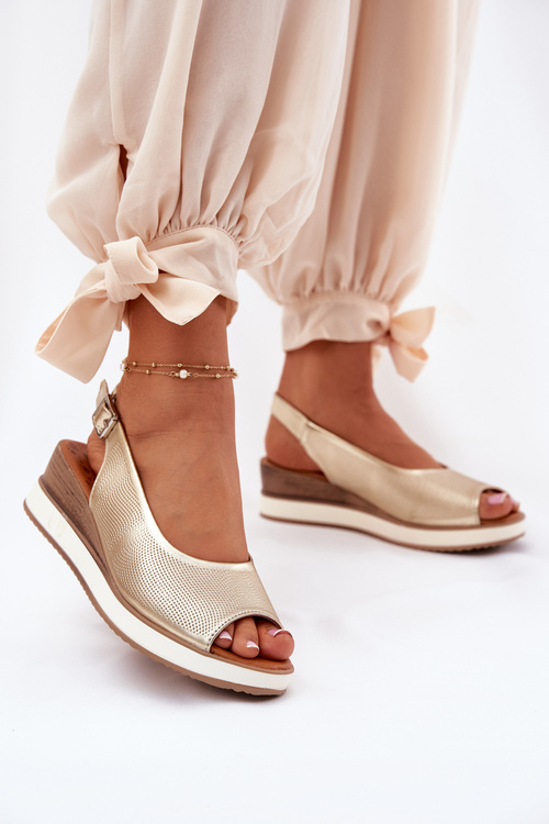 Шкіряні Сандалі На Танкетці Artiker 56C2312 Золоті