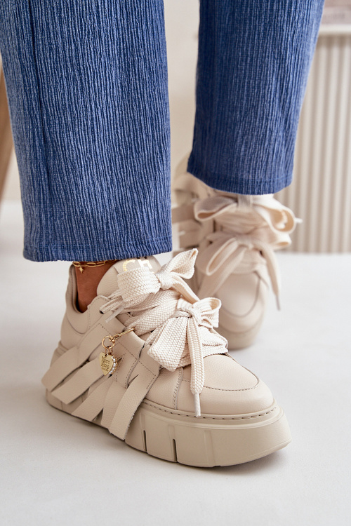 Жіночі шкіряні кросівки з декором CheBello 4292 Бежеві