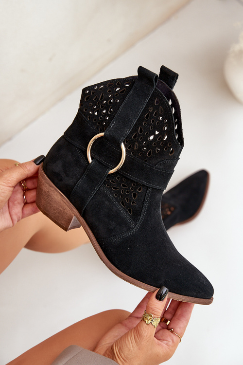 Замшеві Чоботи-Ковбої З Перфорацією На Каблуку Чорні Zazoo 2994