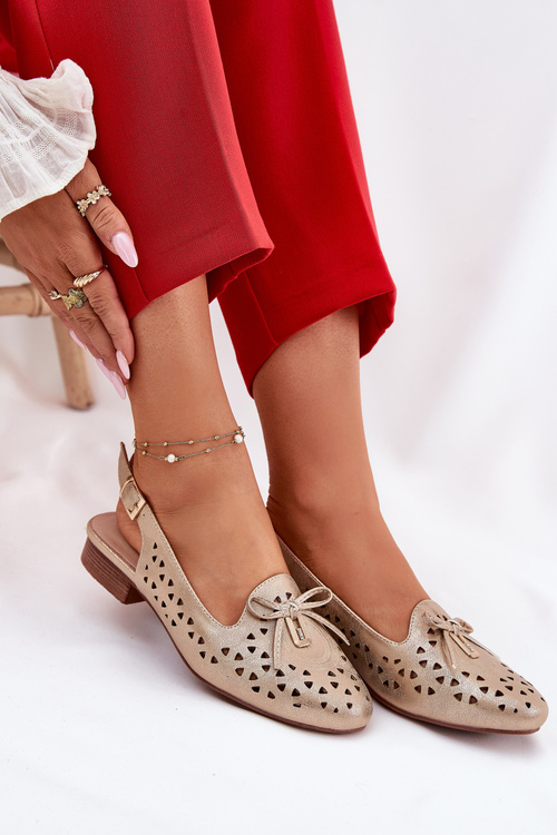 Перфоровані балерини з відкритим каблуком золоті Navinnia