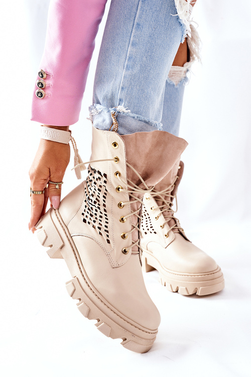 Жіночі високі шкіряні бежеві хуті