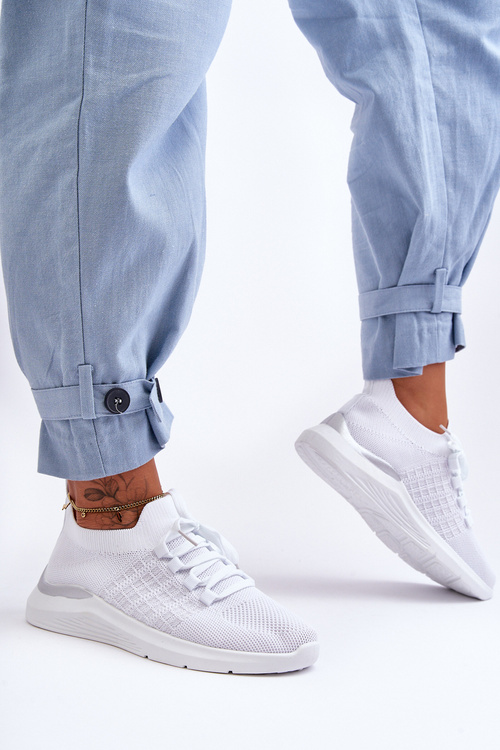 Жіночі класичні кросівки Nikilla білі