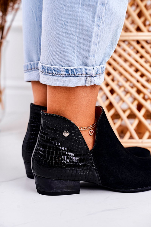 Жіночі шкіряні черевики Maciejka лаковані чорні тварини 04091-72