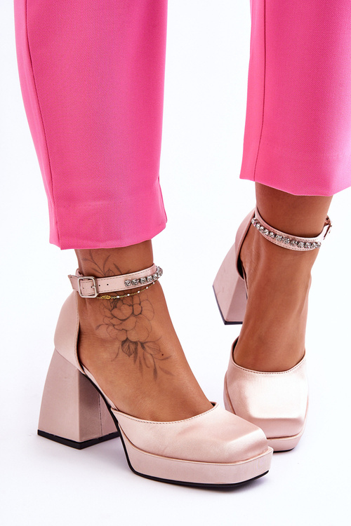 Модні човники на масивних підборах з цирконами Бежеві Adel