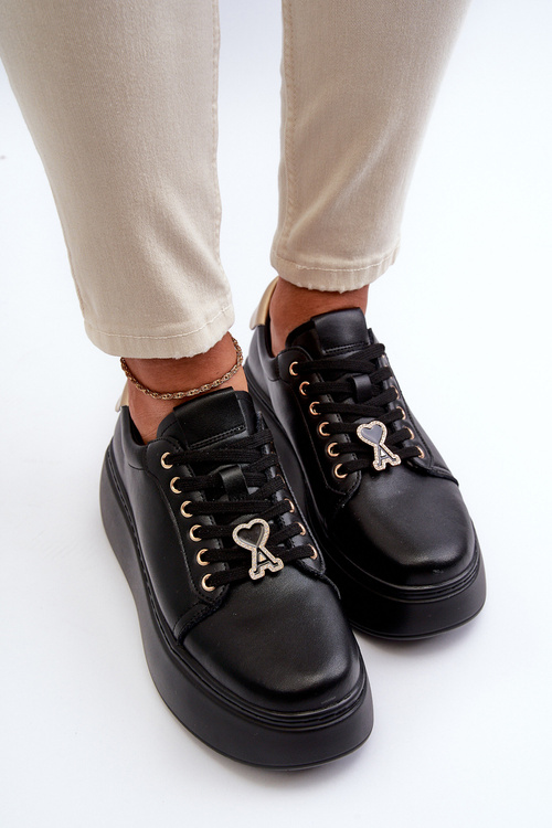 Жіночі чорні шкіряні кросівки на платформі Vinceza 66700