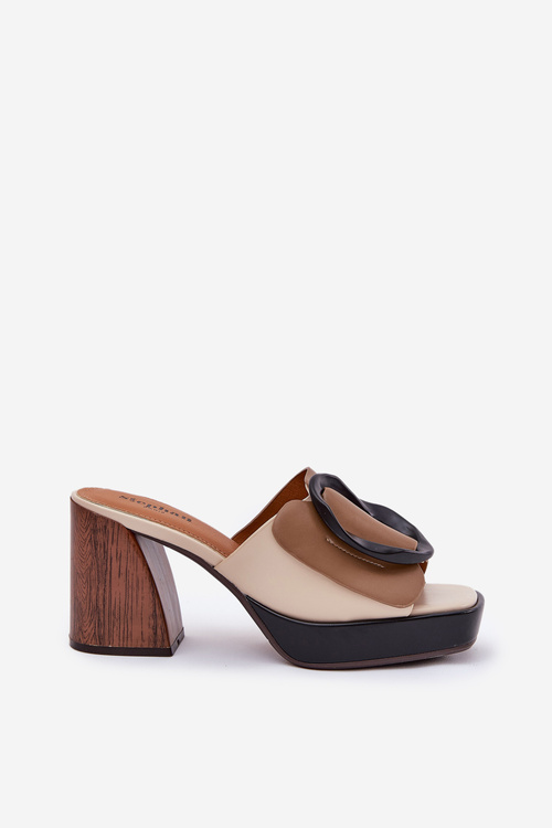 Жіночі сандалі на стовпчиковому каблуку з пряжкою темно-бежеві Amuria