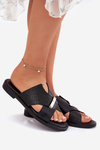 Жіночі Сандалі На Плоскому Каблуці З Декоративним Елементом Vinceza 17385 Чорні