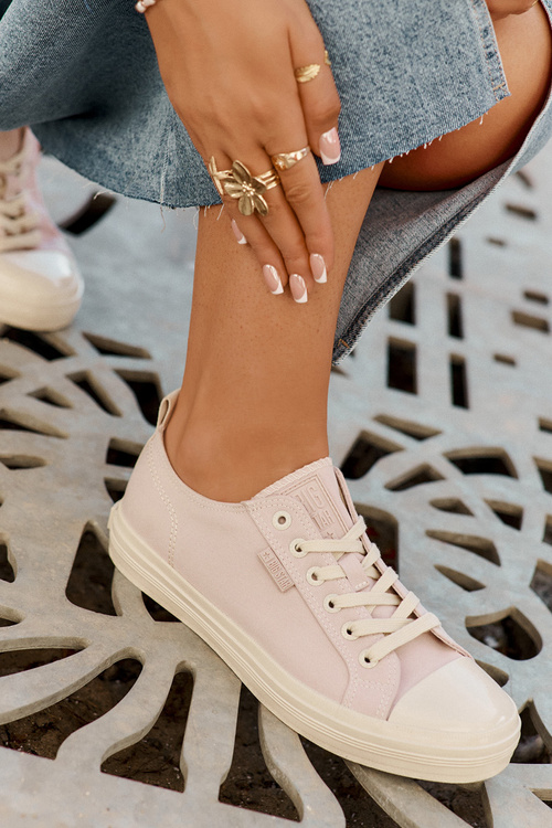 Жіночі Кросівки Big Star RR274732 Світло-рожеві