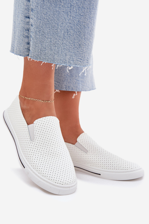 Жіночі Кросівки З Еко Шкіри З Написом Білі Zalinne