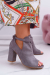Сірі босоніжки на шпильці Чоботи з відкритим носком Сірі