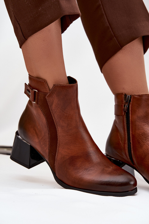 Шкіряні жіночі чоботи на підборах з обігрівом Zazoo 60563 коричневі