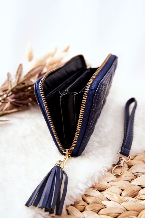 Великий темно-синій стьобаний гаманець на блискавці з ремінцем