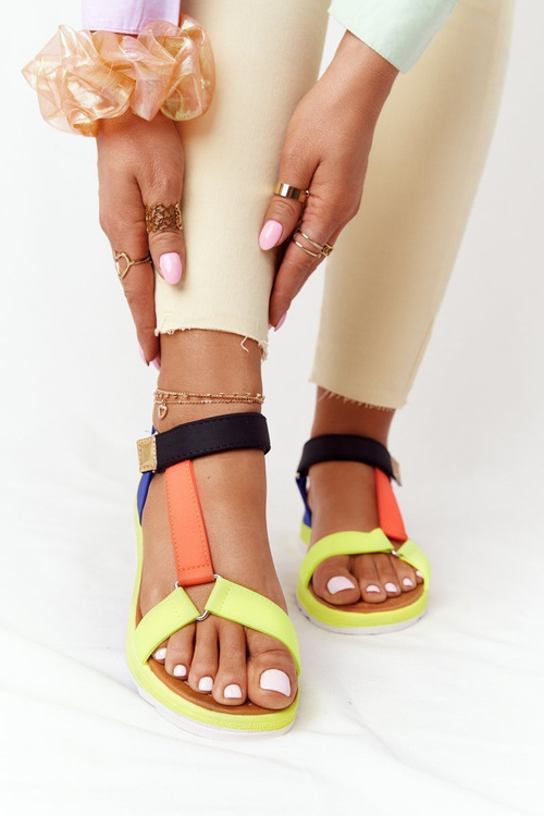 Босоніжки жіночі на гумовій підошві різнокольорові незнайомки