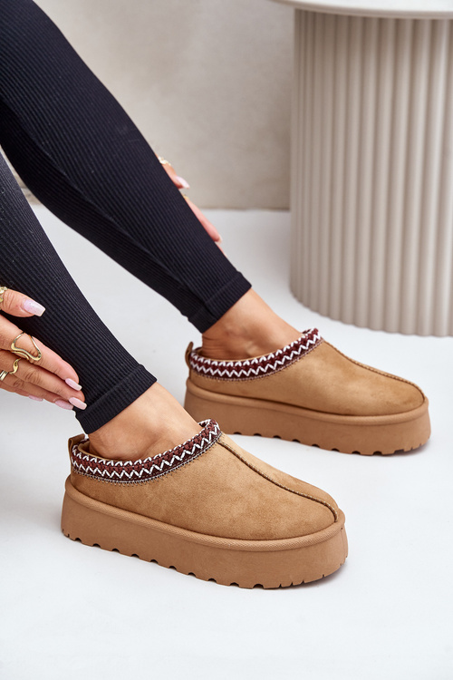 Низькі жіночі зимові черевики з вишивкою на платформі Camel Narirya