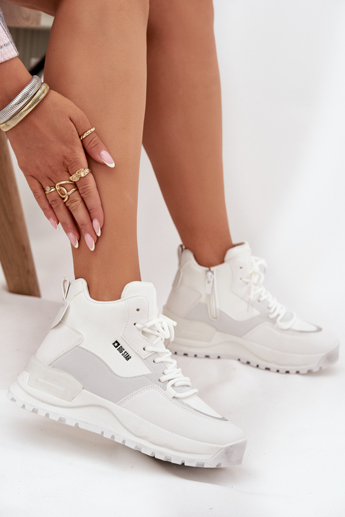 Жіночі спортивні туфлі Big Star SS274510 Білий