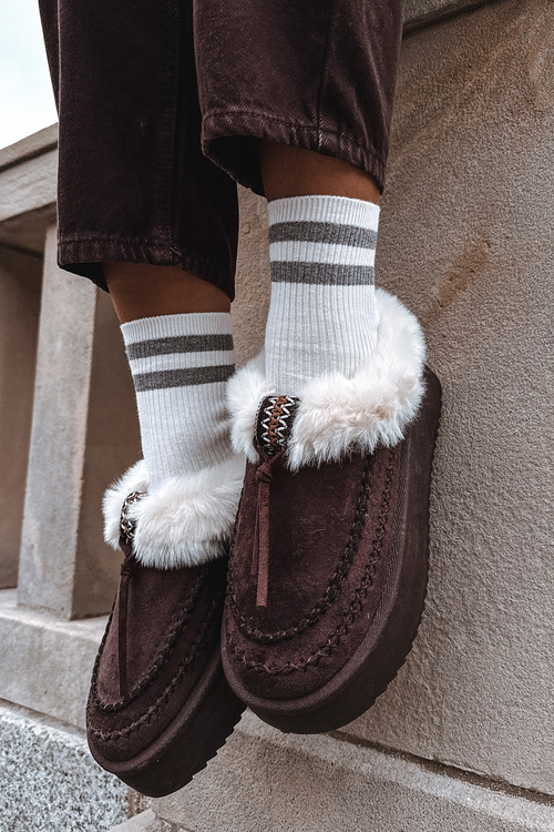 Жіночі зимові черевики з хутром на платформі шоколадні Rosmira