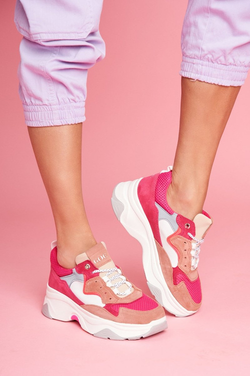 Жіноче спортивне шкіряне взуття GOE Pink FF2N3010