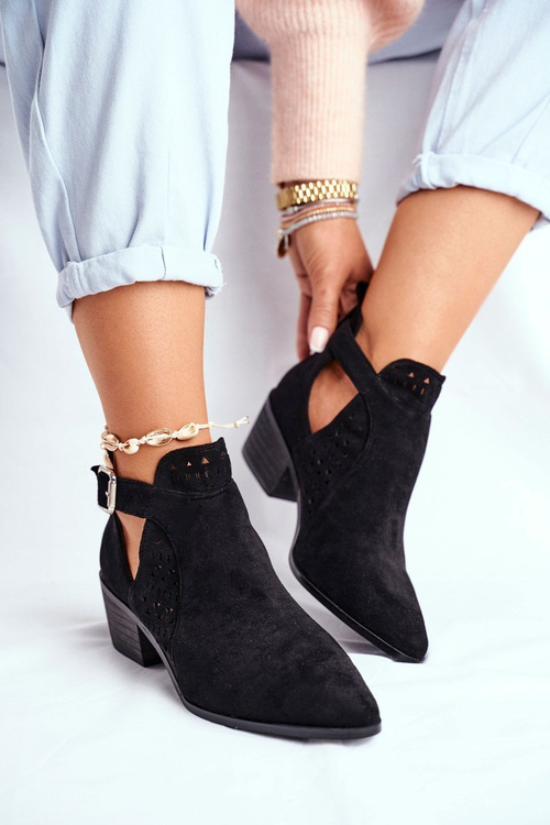 Чорні замшеві чоботи на підборах з пряжкою Esen