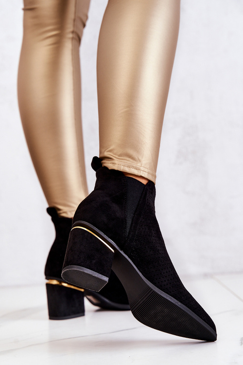 Замшеві ажурні ковбойські чоботи Helloni чорного кольору