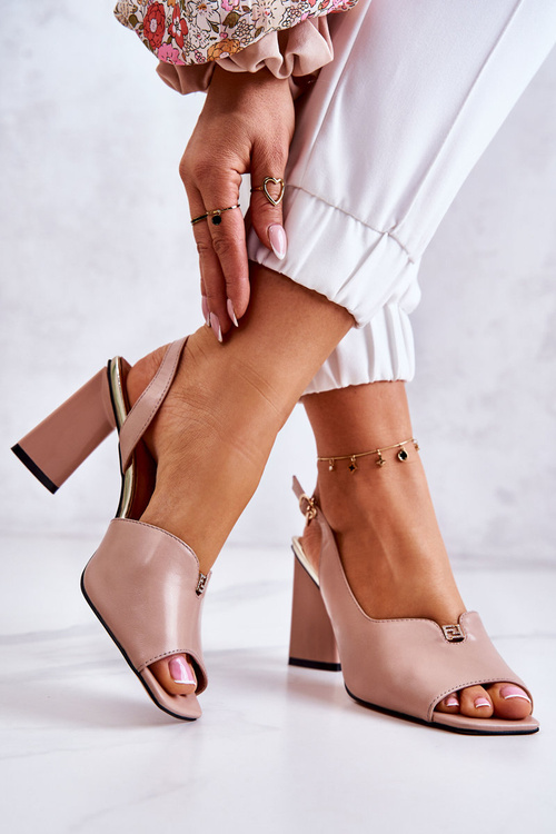 Замшеві босоніжки на штанзі, бежевий фіорин