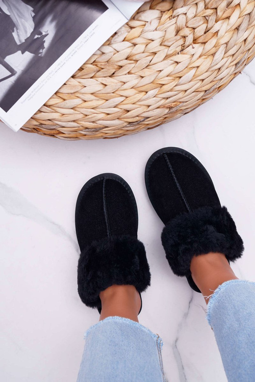 Жіночі шльопанці тапочки чорні Mirendas