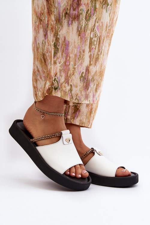 Жіночі шкіряні босоніжки Zazoo 2896 біло-чорні