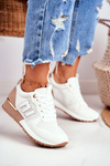 Жіноче спортивне взуття Кросівки біло-бежеві Maddie