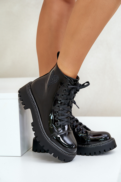 Лаковані ботильйони на блискавці та декоративному сердечку. Чорні Obeena