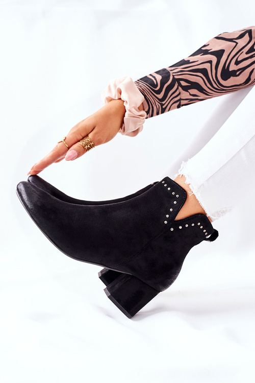 Жіночі плоскі чоботи замшеві чорні Brinlack