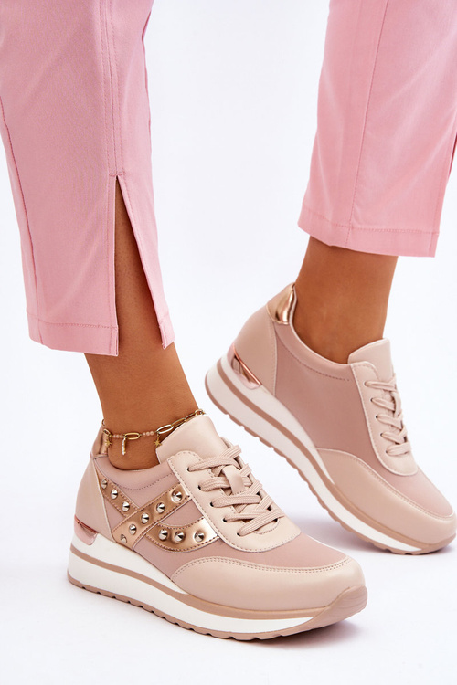 Кросівки з шипами голого кольору Adley
