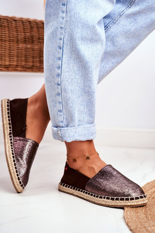 Жіночі еспадрільї на плетеній підошві коричневого кольору з великою зіркою DD274A146