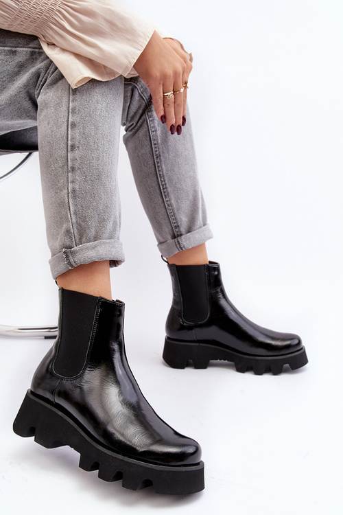 Жіночі шкіряні ботильйони на масивній підошві Laura Messi 2571 чорні