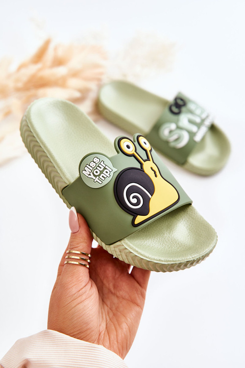 Світлі дитячі тапочки Зелений Равлик