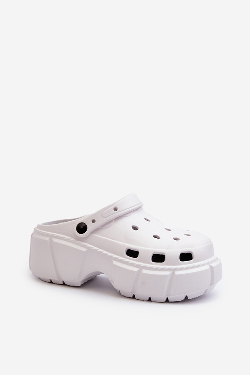 Жіночі поролонові шльопанці білі Ilariana