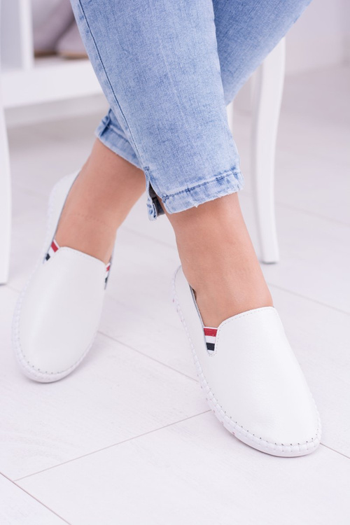 Жіночі білі шкіряні тенісні туфлі Bellara