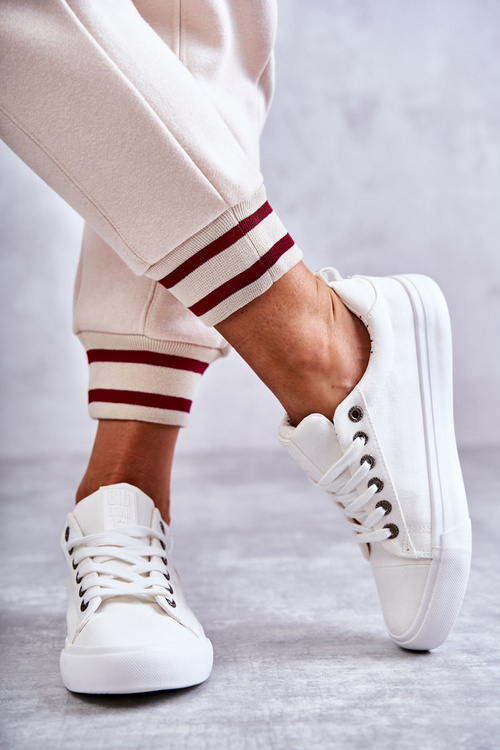 Жіночі низькі кросівки Big Star KK274003 Білі